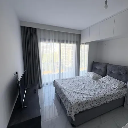 Cozy In Long Resort, Great Amenities!